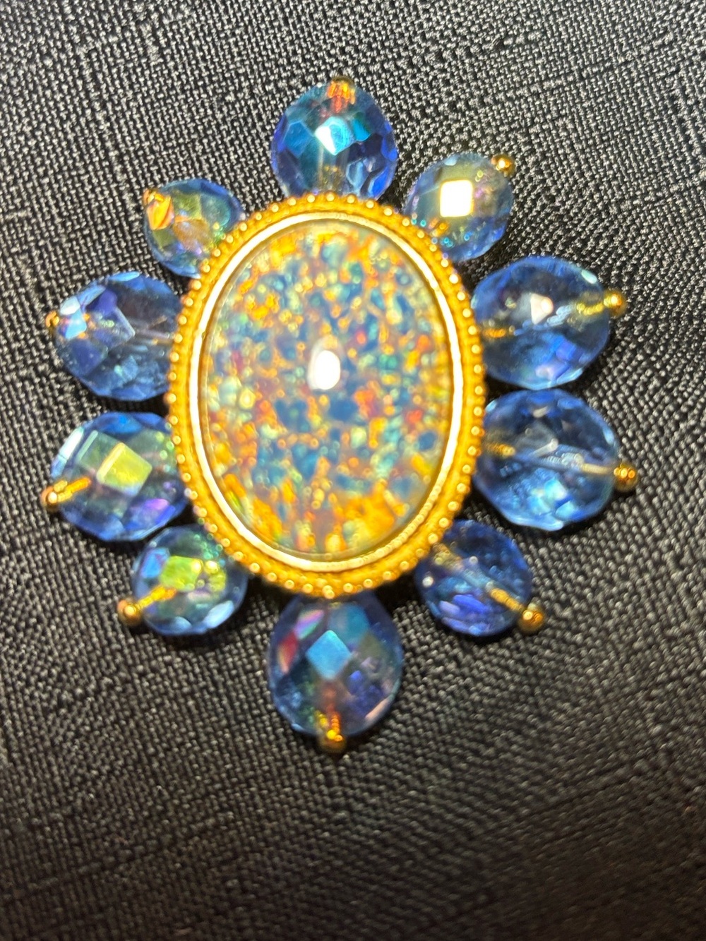 Joan Rivers blue foiled glass brooch pin vintage